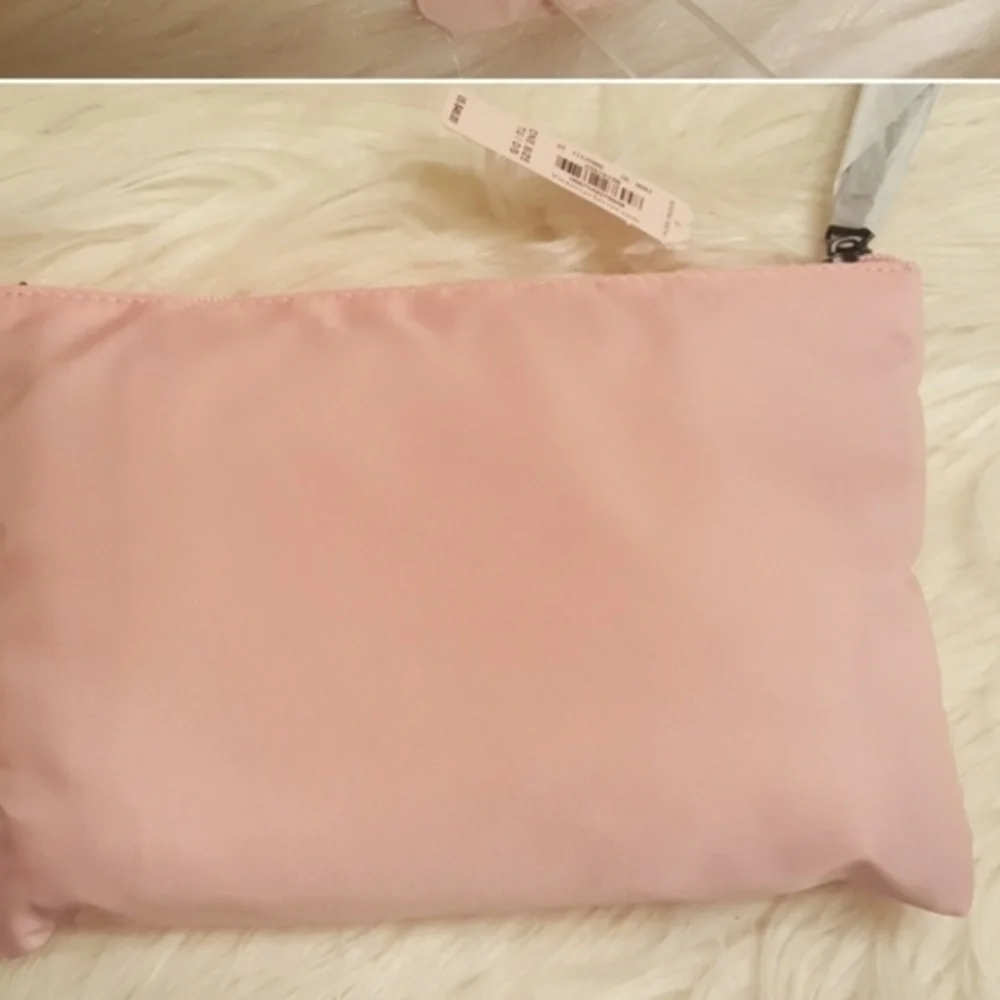 NWT 3 in 1 Beach Bags Victoria‎ Secret